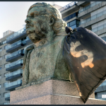 Book: RUS. Residuos Urbanos Sólidos. Basura y Espacio público en Latinoamérica. 2012 by Basurama. Edited by Delirio