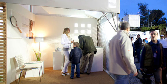 2010 – American Express – Stand